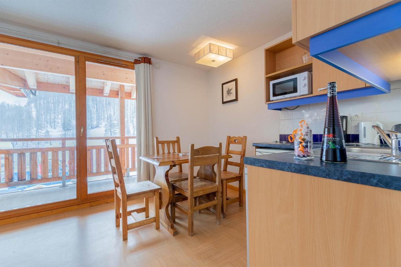 Madame Vacances Residence Le Parc Des Airelles 레오레스 외부 사진
