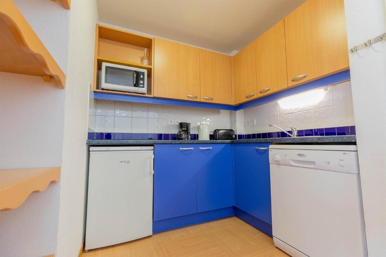 Madame Vacances Residence Le Parc Des Airelles 레오레스 외부 사진