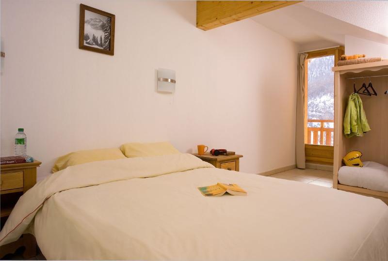 Madame Vacances Residence Le Parc Des Airelles 레오레스 외부 사진