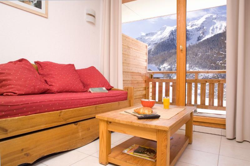 Madame Vacances Residence Le Parc Des Airelles 레오레스 외부 사진