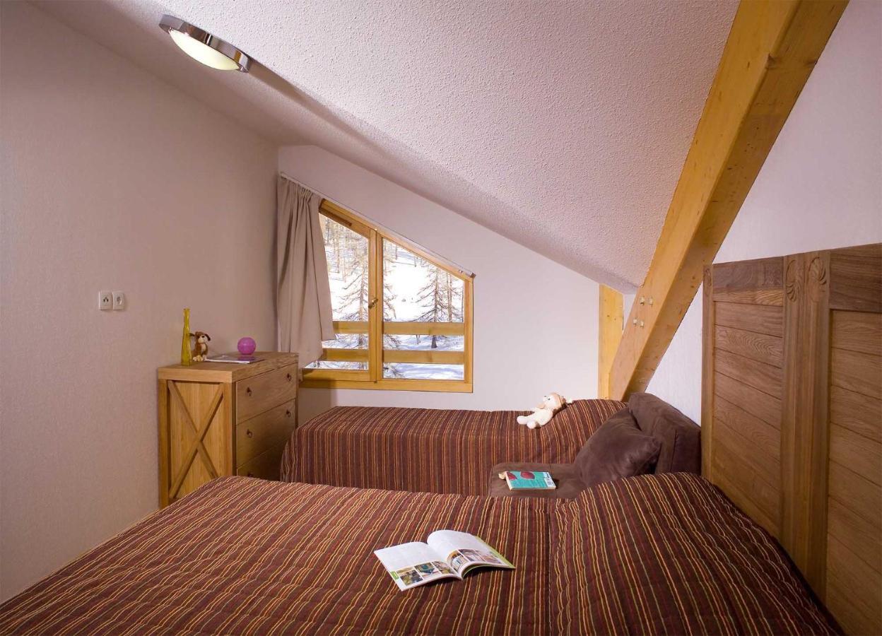 Madame Vacances Residence Le Parc Des Airelles 레오레스 외부 사진